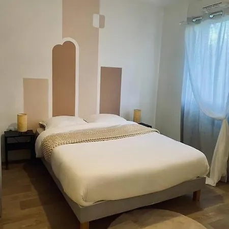 Apartament Charmant T2 Moderne /proximite Cdg / Confort